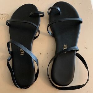 TKEES Women's Mia Napa Leather Ankle Strap Sandals w/ Toe Loop - Black Size 6